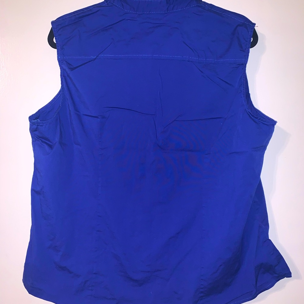 Amazon Basics Royal Blue Mock Neck Button Down